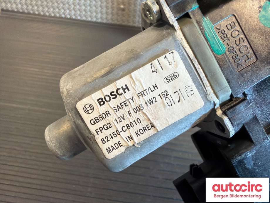 Ruteheis venstre foran til Hyundai i20 2015-2020 (Type II)  (HYUNDAI|82450C8010|82403C7010|)