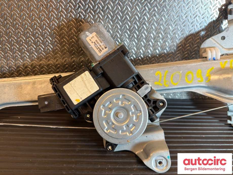 Ruteheis venstre bak til Opel Mokka 2012-2016 (Type I, Fase 1) (OPEL|94550809|)