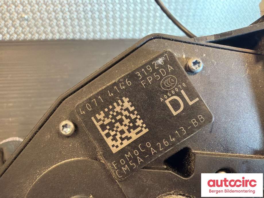 Låsekasse venstre bak til Ford Ranger / Ranger Raptor 2015-2022 (FORD|2113099||CM5A-A26413-BB)