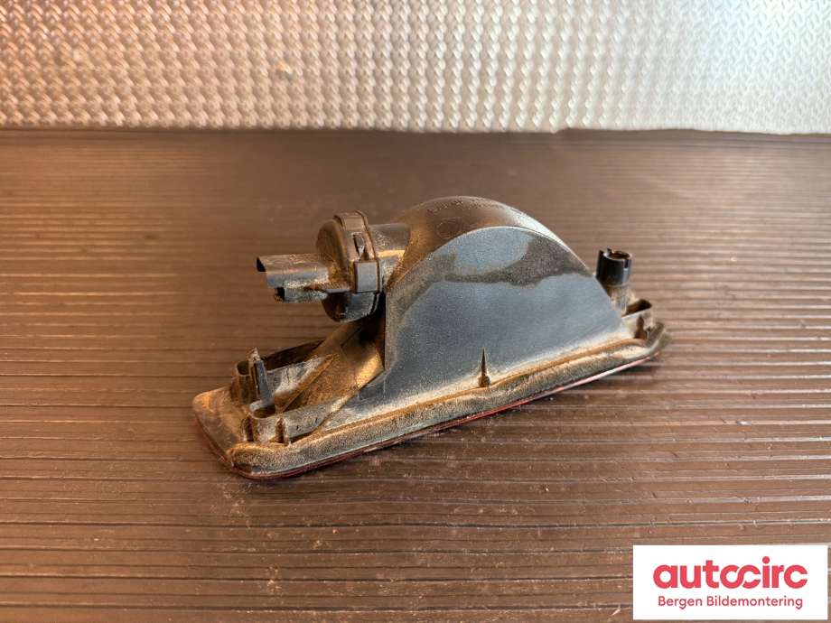 Baklykt fra støtfanger til Nissan Qashqai 2010-2014 (Type I, Fase 2) (NISSAN|26580JD00B|)