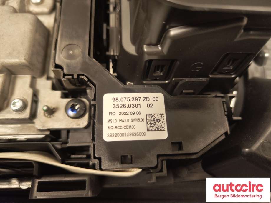 Multimedia display (MCU - Media Controller Unit) til Opel Vivaro C 2020-->>  (OPEL||98 316 658 80)