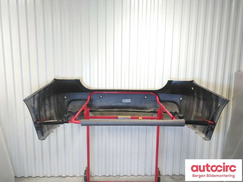 Støtfanger bak til BMW 3-Serie 2012-2018 (F30/F31/F34) (F30/F31/F34) (BMW|51 12 8 056 497|)