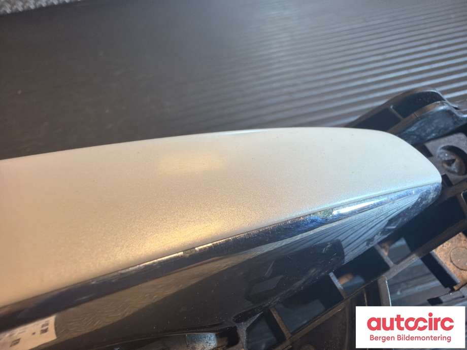 Dørhåndtak utv venstre bak til Peugeot 308 2013-2021 (Type II) (Peugeot|16 111 455 80|9109 E4|9688834180)