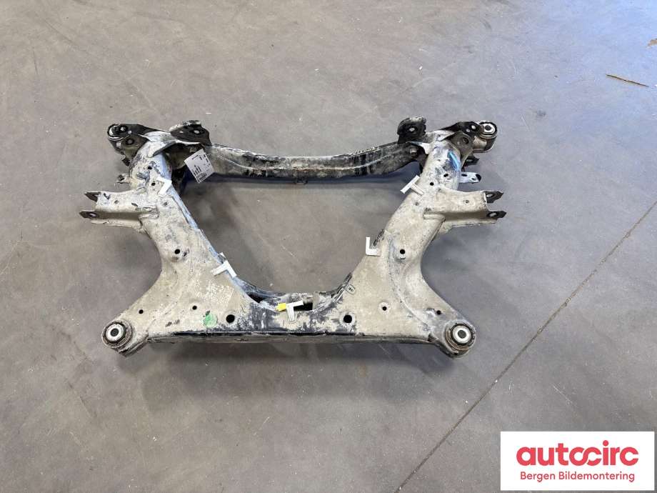 Bakaksel til Tesla Model Y 2021-2024 (Type I) (TESLA|1044580-01-D|)