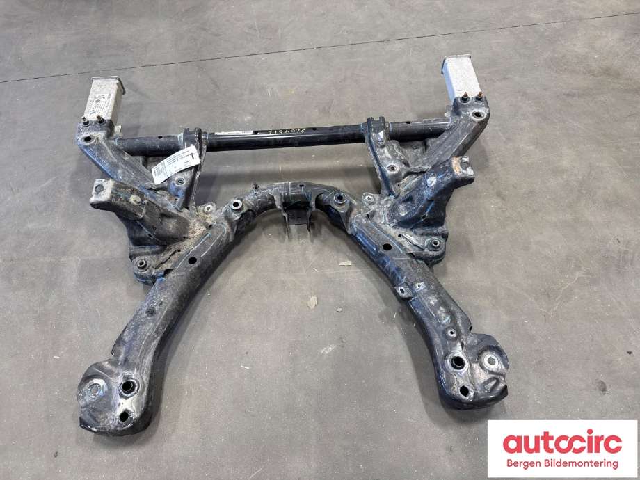 Diverse deler til Tesla Model Y 2021-2024 (Type I) (TESLA|1044531-01-B|)