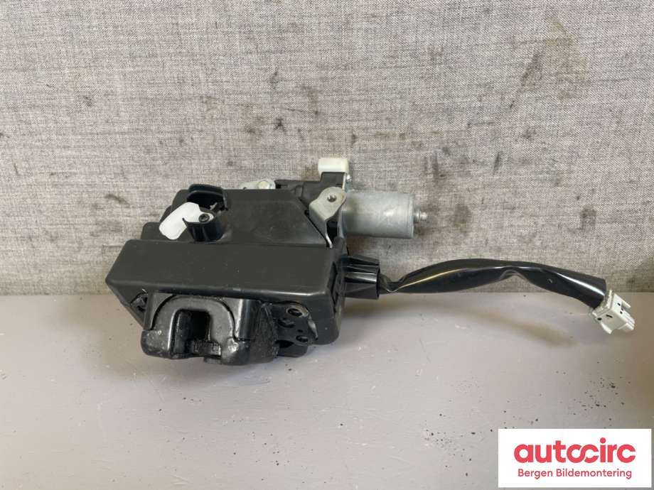 Baklukelås til Toyota RAV4 2016-2019 (Type IV, Fase 2)  (TOYOTA|6935042060|163800-0790)