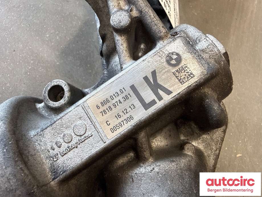 Tannstang elektrisk til BMW 3-Serie 2012-2018 (F30/F31/F34) (F30/F31/F34) (BMW|32 10 6 883 264|)