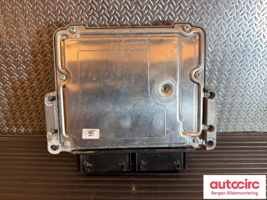 Styreenhet motor til Ford Focus 2014-2018 (Type III, Fase 2)  (FORD|2059208|F1FJ-12A650-AD|F1F1-12A650-JD)