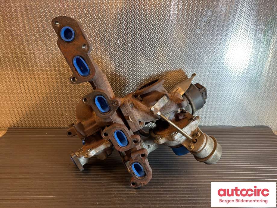 Turbo til VW Transporter / Caravelle 2009-2015 (Fase 2) (T5) (T5) (VOLKSWAGEN|03L 145 715 J|)