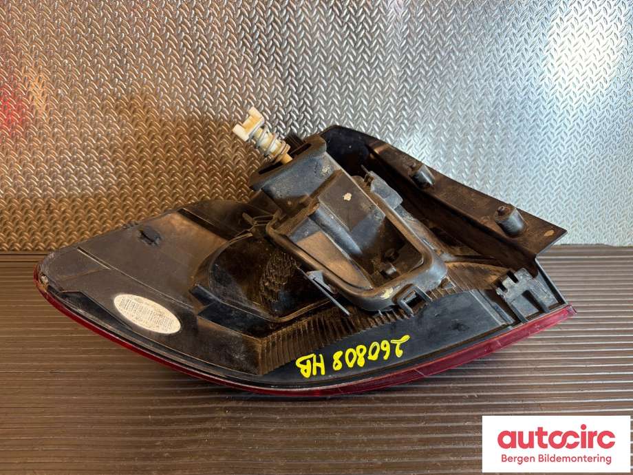Baklykt høyre til VW Golf VI 2008-2012 (VOLKSWAGEN|5K0 945 096 M|)