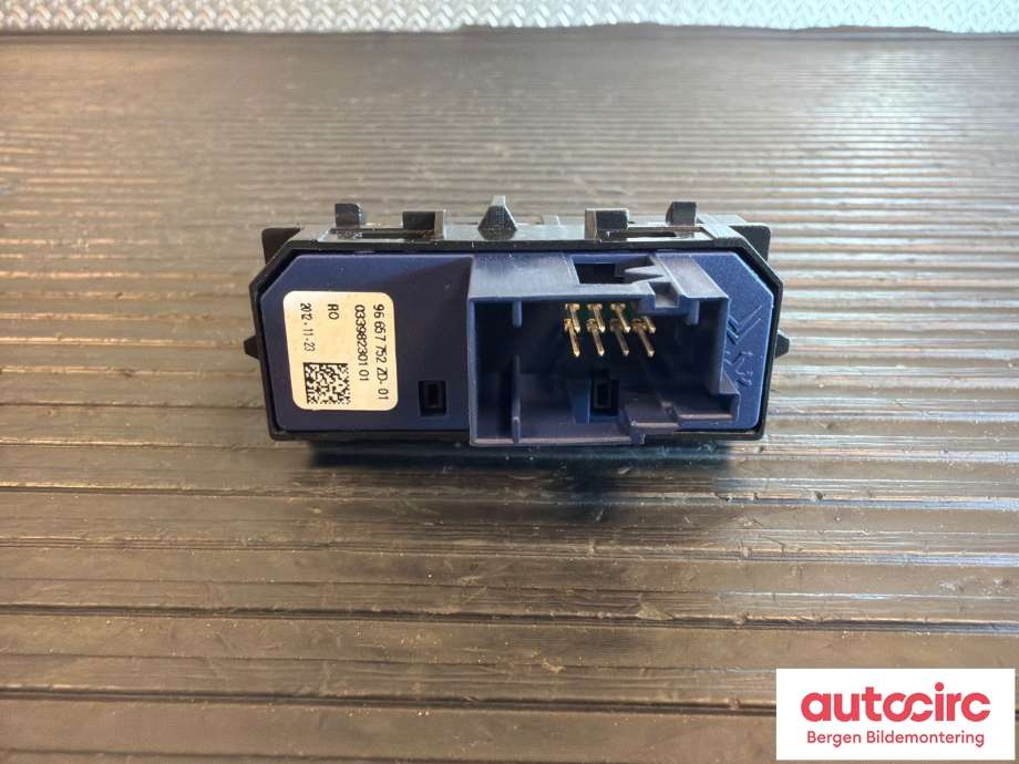 Bryter diverse til Peugeot 508 2011-2014 (Type I, Fase 1)  (PEUGEOT|96 657 752 ZD|)