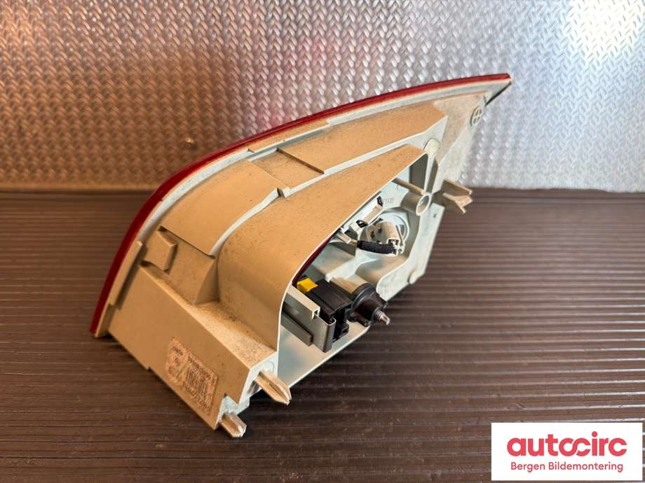 Baklykt venstre indre til Peugeot 508 2011-2014 (Type I, Fase 1) (PEUGEOT|6350 LZ||9686780580)