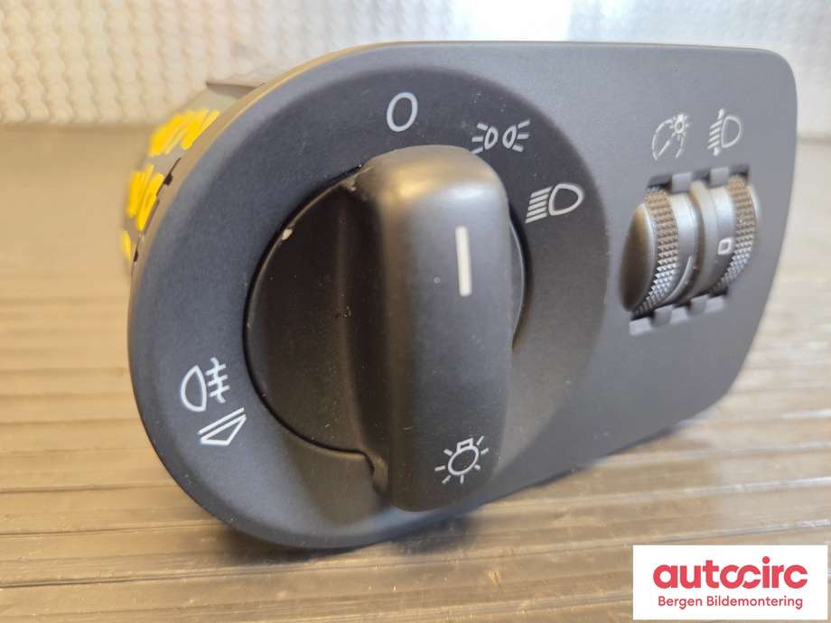 Bryter lys til Audi A3 2003-2008 (Type II, Fase 1)  (AUDI|8P1 941 531 N|)