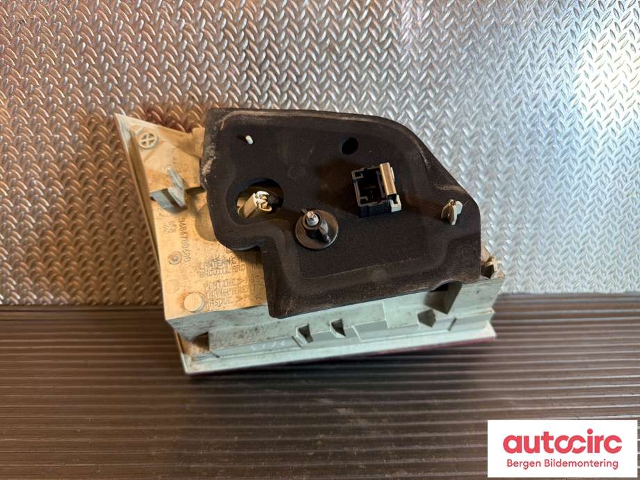 Baklykt høyre indre til Peugeot 508 2011-2014 (Type I, Fase 1)  (PEUGEOT|6351 LZ|)
