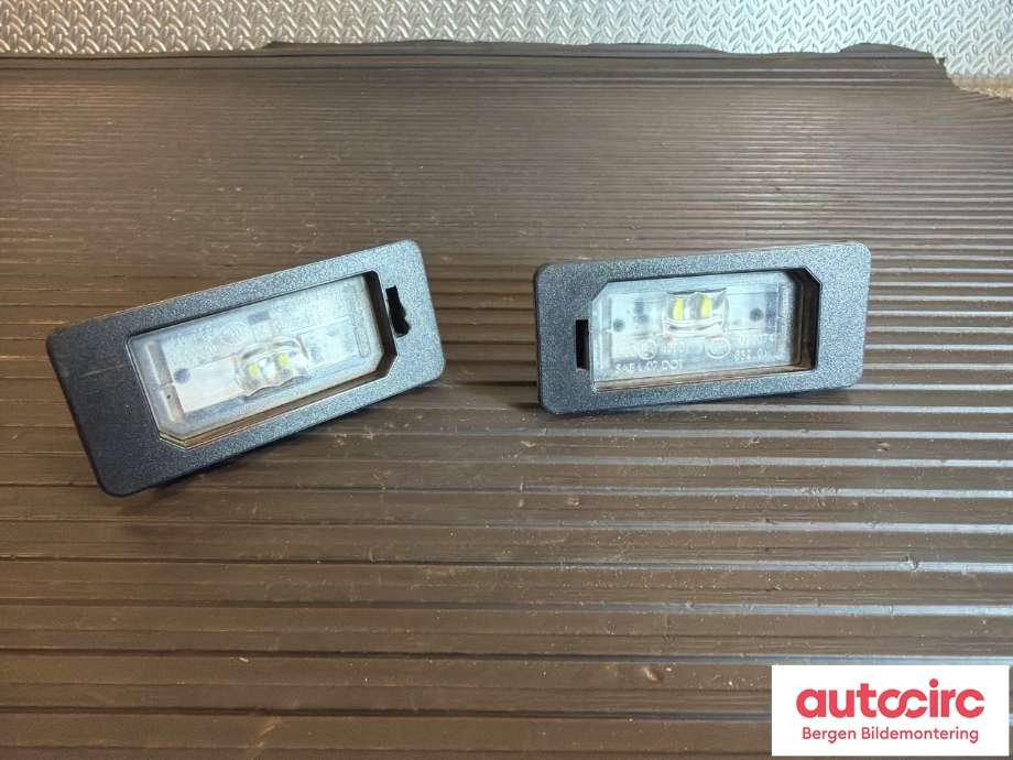 Skiltlys til BMW 3-Serie 2012-2018 (F30/F31/F34) (F30/F31/F34) (BMW|63 26 7 193 293|)