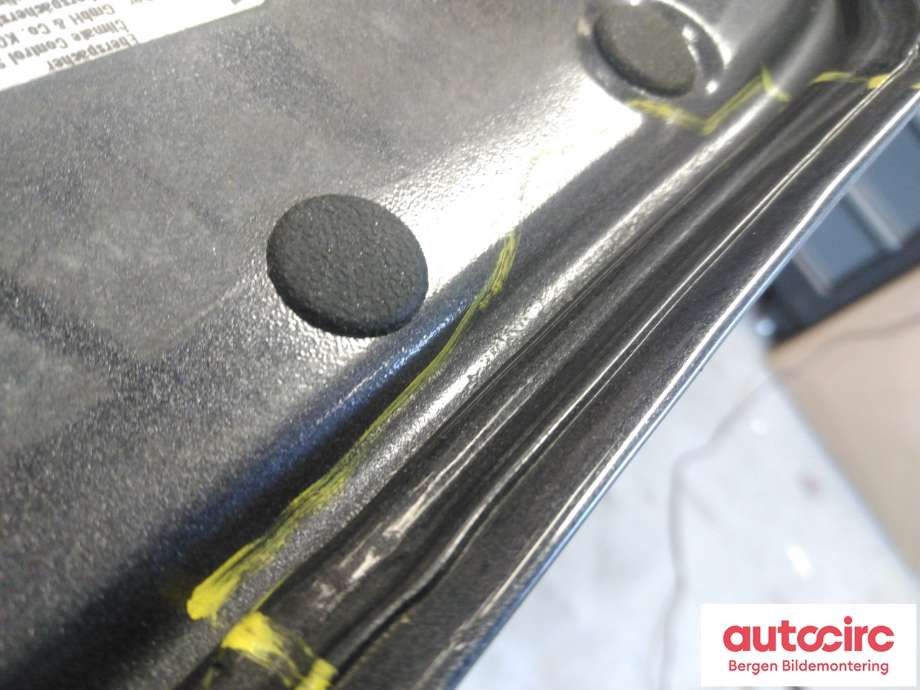Panser til Ford Ranger / Ranger Raptor 2015-2022  (FORD|2302114|JB3B-16610-AC|)