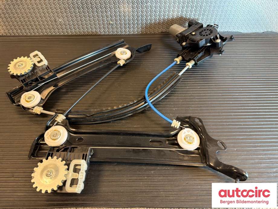 Ruteheis venstre bak til BMW iX 2021-->> (I20) (I20) (BMW|67 62 5 A84 FC1|51 35 5 A0D AB1|932189)