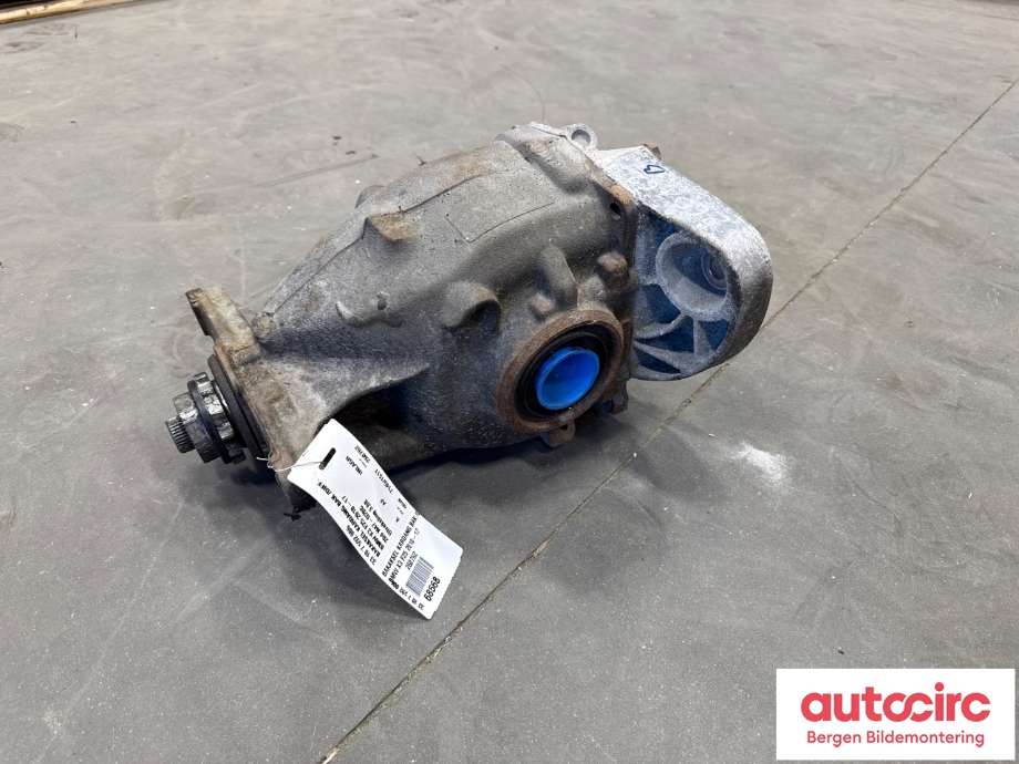 Kardang klokke bak til BMW X3 2010-2017 (F25) (F25) (BMW|33 10 7 592 006|)