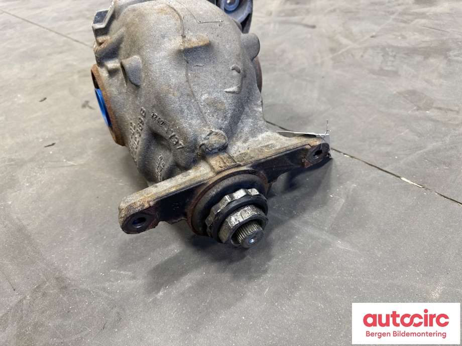 Kardang klokke bak til BMW X3 2010-2017 (F25) (F25) (BMW|33 10 7 592 006|)