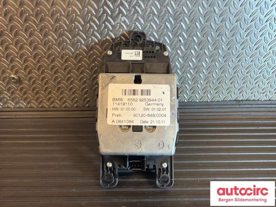 Bryter diverse til BMW X3 2010-2017 (F25) (F25) (BMW|65 82 9 267 955||65829253944)