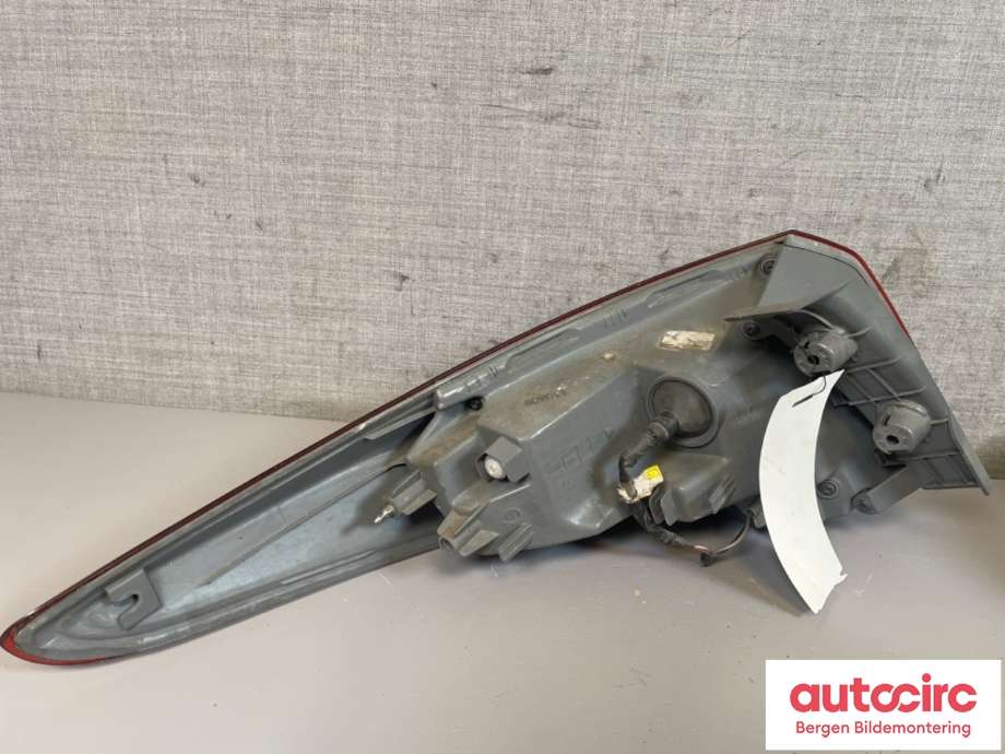Baklykt høyre til Hyundai i40 2012-2017  (HYUNDAI|92402-3Z0|)