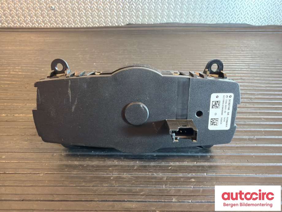 Bryter lys til BMW X3 2010-2017 (F25) (F25) (61 31 6 803 965|)