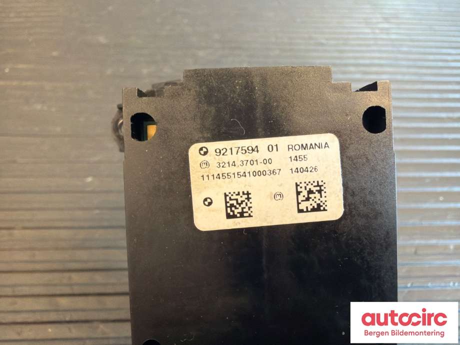 Bryter elektrisk håndbrekk/parkbrems til BMW X3 2010-2017 (F25) (F25) (BMW|61 31 9 877 889||9217594 02)