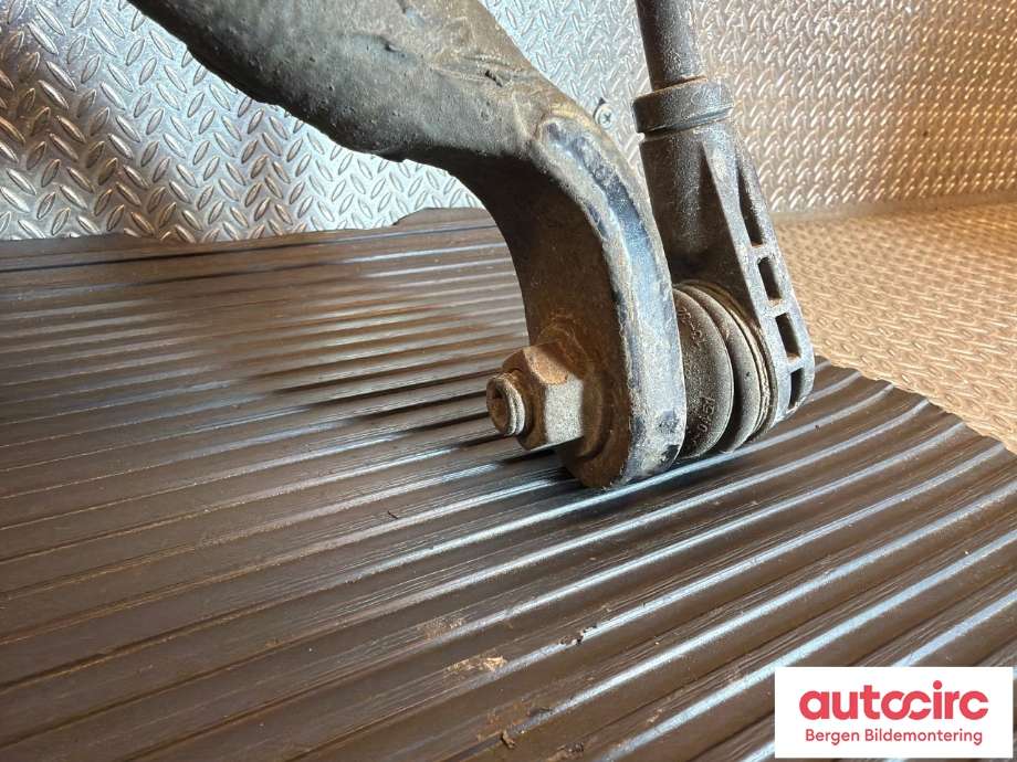 Stabilisatorstag foran til Ford Ranger / Ranger Raptor 2015-2022 (FORD|2291101|JB3C-5494-BC|)