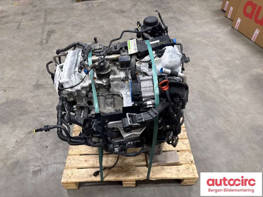 Motor bensin til Mercedes C-Klasse 2014-2018 (Fase 1) (W205) (W205) (MERCEDES|A 274 010 09 12|A 274 010 23 06|)