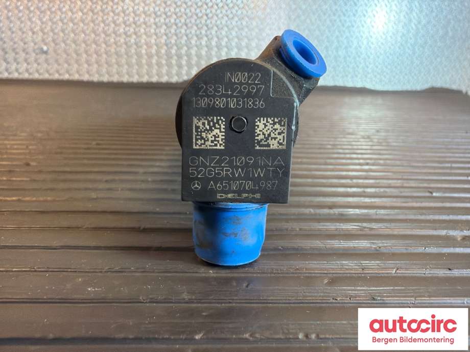 Dyse innsprøyting diesel til Mercedes E-Klasse, Coupe/Cab 2009-2013 (Fase 1) (C207) (C207) (MERCEDES|A 651 070 49 87|)