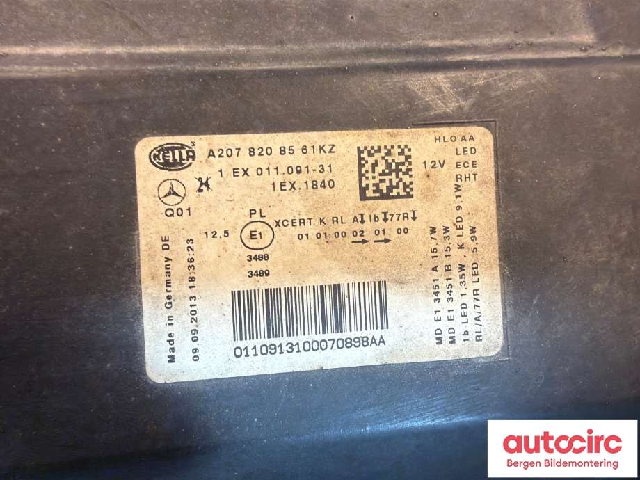 Frontlykt venstre halogen til Mercedes E-Klasse, Coupe/Cab 2009-2013 (Fase 1) (C207) (C207) (MERCEDES|A 207 820 85 61|)