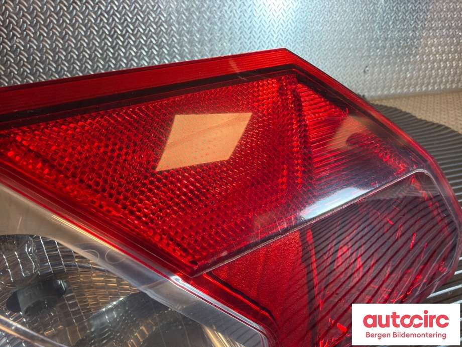 Baklykt høyre til Ford Transit Connect 2013-2018 Type II, Fase 1  (FORD|2390058|DT11-13404-AD|)