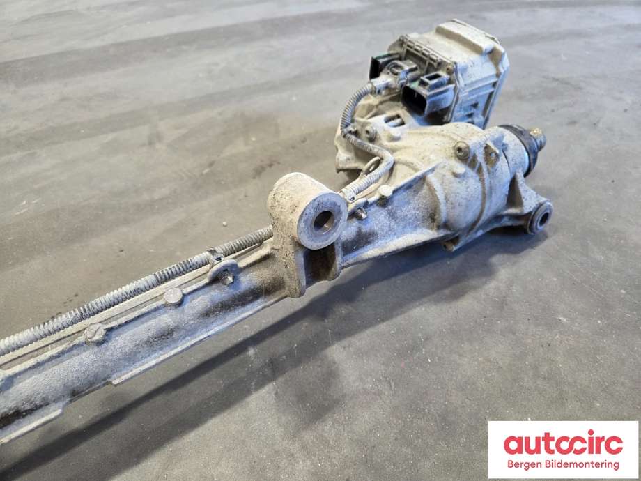 Tannstang elektrisk til Ford Transit Connect 2013-2018 Type II, Fase 1  (FORD|2372727|)