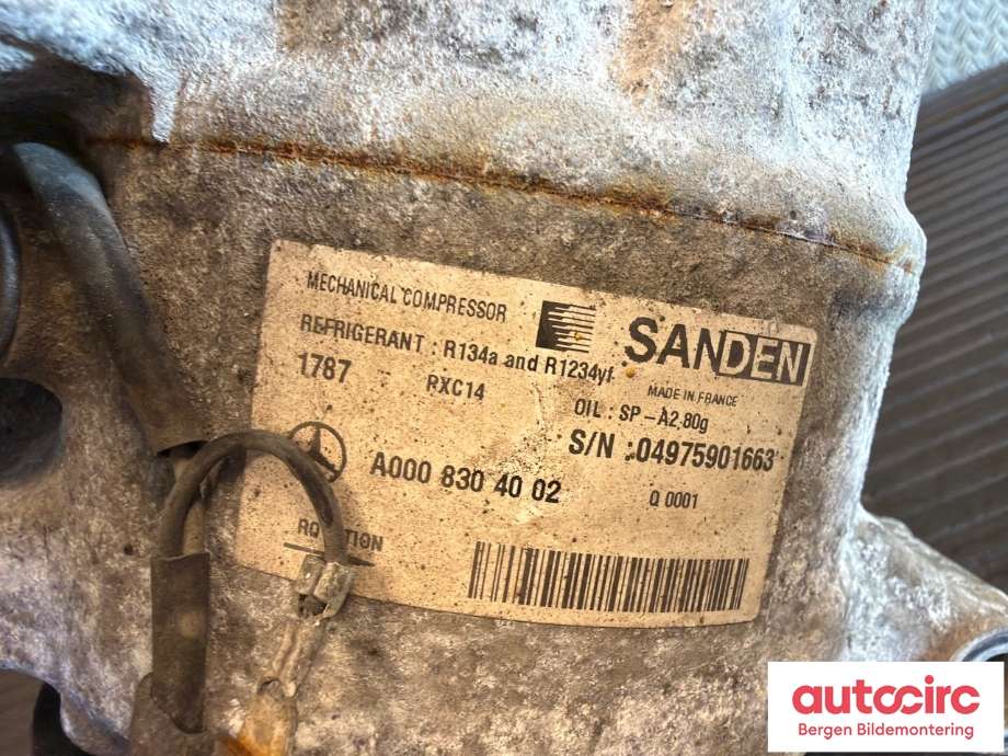 Aircondition kompressor til Mercedes C-Klasse 2014-2018 (Fase 1) (W205) (W205) (MERCEDES|A 000 830 40 02|A 000 830 30 02|)