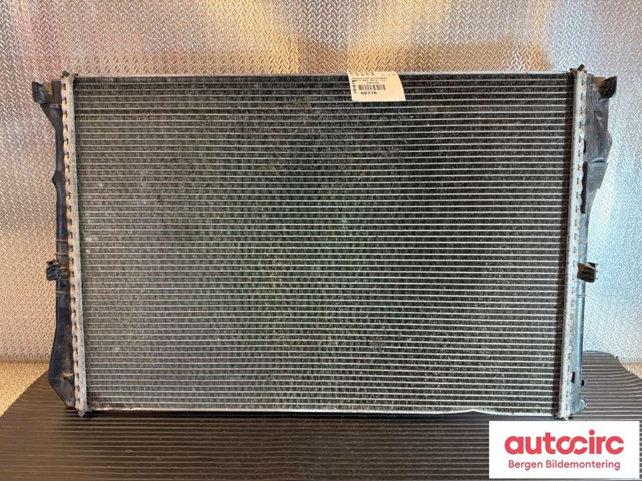 Radiator (automat gir) til Mercedes C-Klasse, 2014-2018 (Fase 1) (W205) (W205) (MERCEDES|A 099 500 22 03)