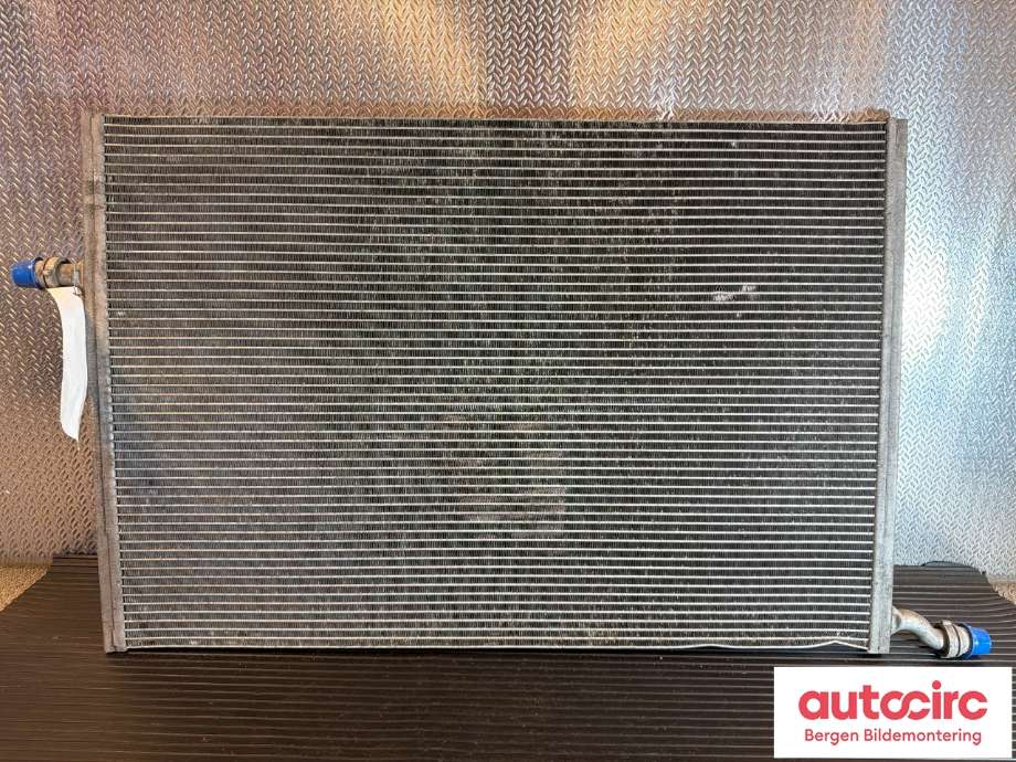 Aircondition radiator til Mercedes C-Klasse 2014-2018 (Fase 1) (W205) (W205) (MERCEDES|A 099 500 20 03|)