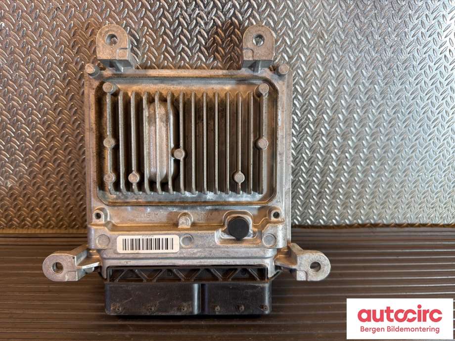 Styreenhet motor til Mercedes GLK, 2008-2015 (X204) (X204) (MERCEDES|A 651 900 74 01)