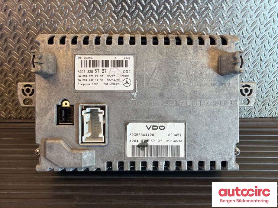 Instrument kjørecomputer til Mercedes GLK 2008-2015 (X204) (X204) (MERCEDES|A 204 820 57 97|)