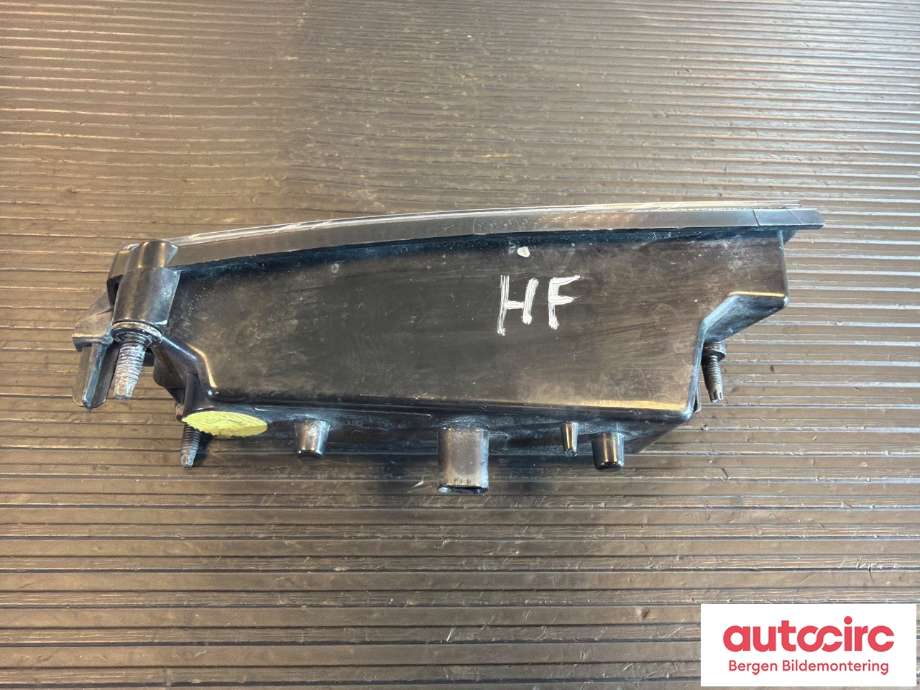Tåkelykt høyre foran til Mercedes GLK 2008-2015 (X204) (X204) (MERCEDES|A 164 820 06 56|A 164 906 02 51|)