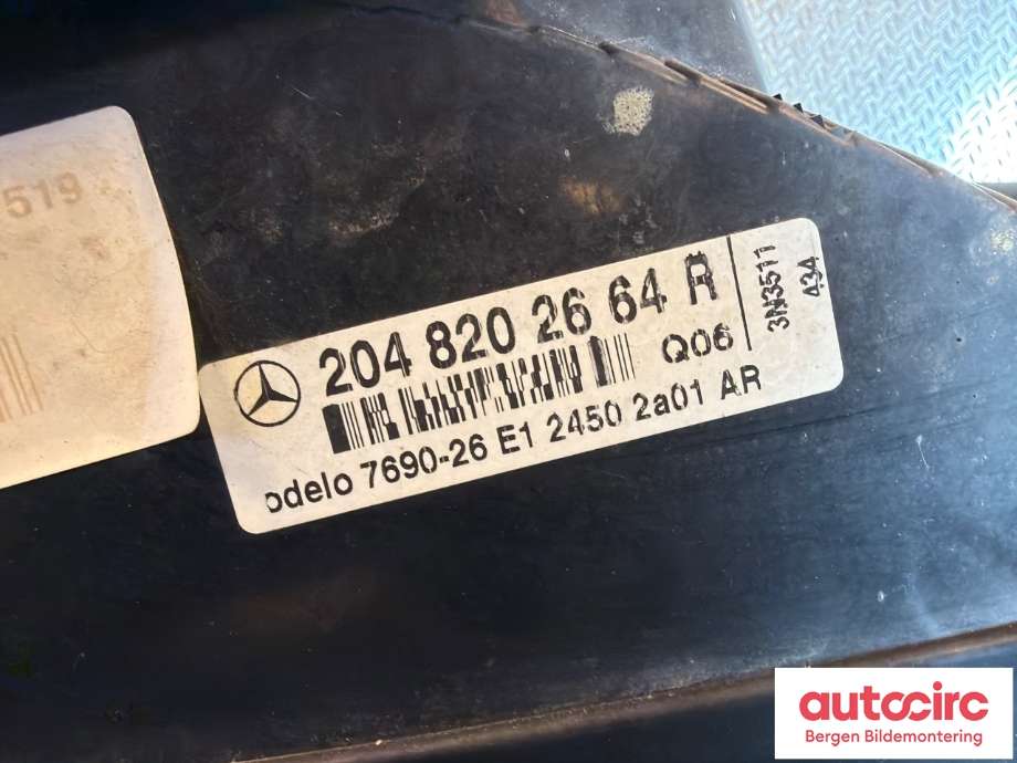 Baklykt høyre til Mercedes GLK 2008-2015 (X204) (X204) (MERCEDES|A 204 820 26 64|)