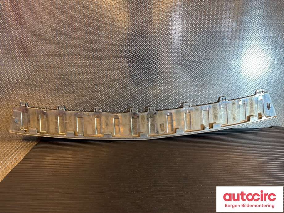 Diverse deler til Mercedes GLK 2008-2015 (X204) (X204) (MERCEDES|A 204 885 55 65|A 204 885 04 11|)