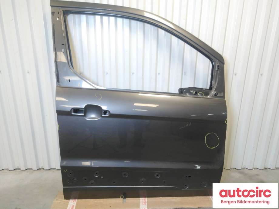 Dør høyre foran til Ford Transit Connect, 2013-2018 Type II, Fase 1 (FORD|2321928)
