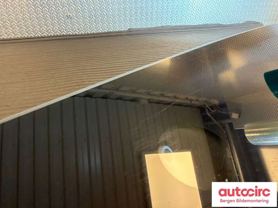 Kamera til Tesla Model Y 2021-2024 (Type I)  (TESLA|1506885-00-H|)