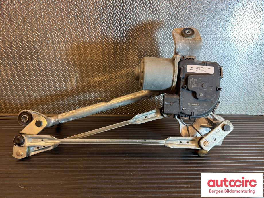 Viskermotor frontrute til Tesla Model Y, 2021-2024 (Type I) (TESLA|1628222-00-A)