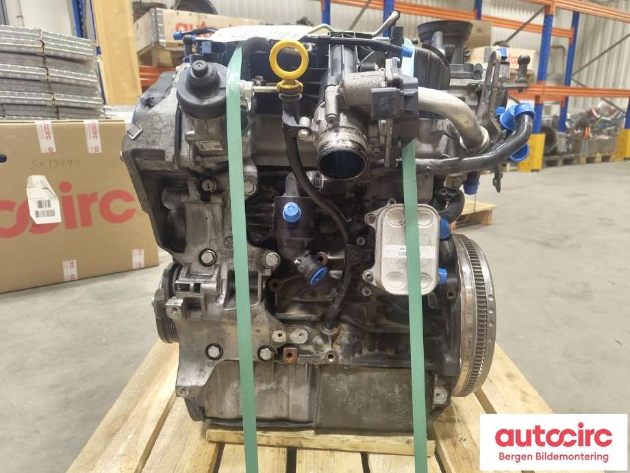 Motor diesel til Škoda Superb 2008-2015 (Type II) (SKODA|03L 100 034|03L 100 090 R|)