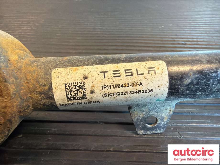 Bærebru høyre bak til Tesla Model Y 2021-2024 (Type I) (TESLA|1188423-00-A|)
