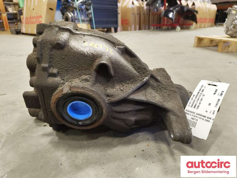 Kardang klokke bak til BMW 5-Serie 2010-2017 (F10/F11) (F10/F11) (BMW|33 10 7 584 448|)