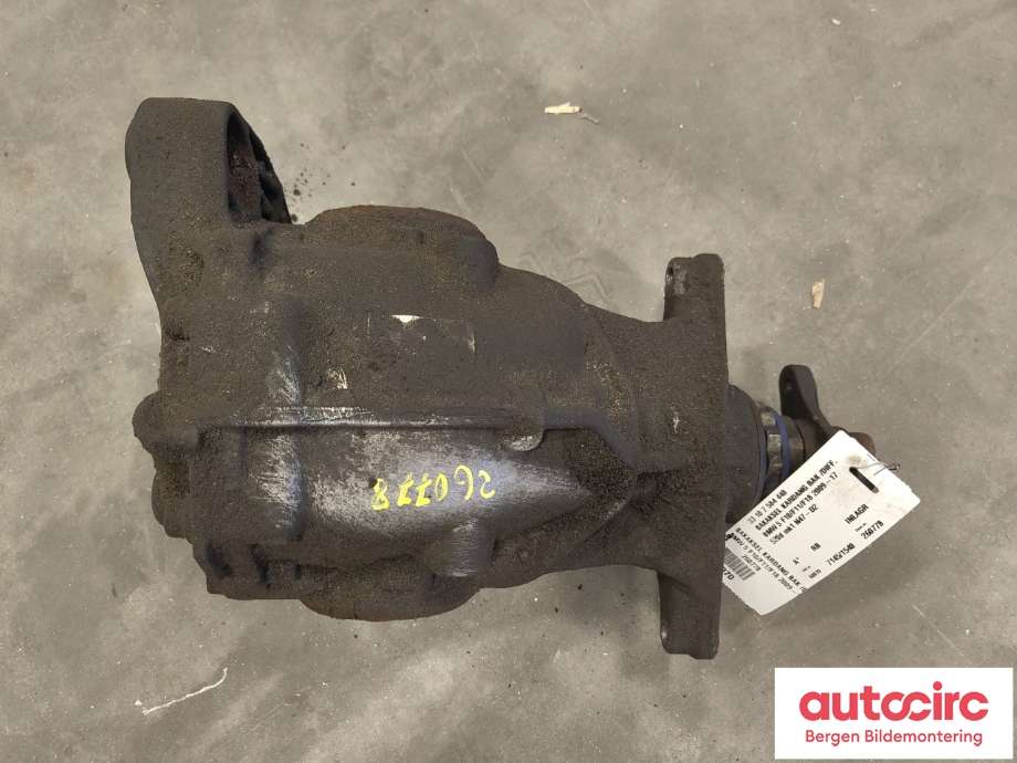 Kardang klokke bak til BMW 5-Serie 2010-2017 (F10/F11) (F10/F11) (BMW|33 10 7 584 448|)