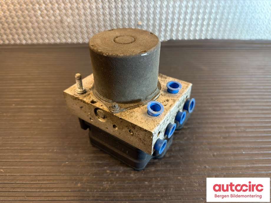 ABS sentral til Tesla Model Y 2021-2024 (Type I)  (TESLA|1044746-00-A|)