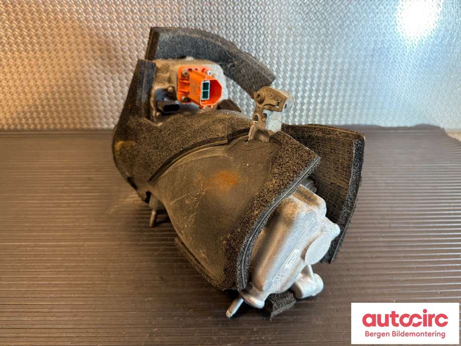 Aircondition kompressor til Tesla Model Y 2021-2024 (Type I) (TESLA|1501256-01-M||1501256-01-L)